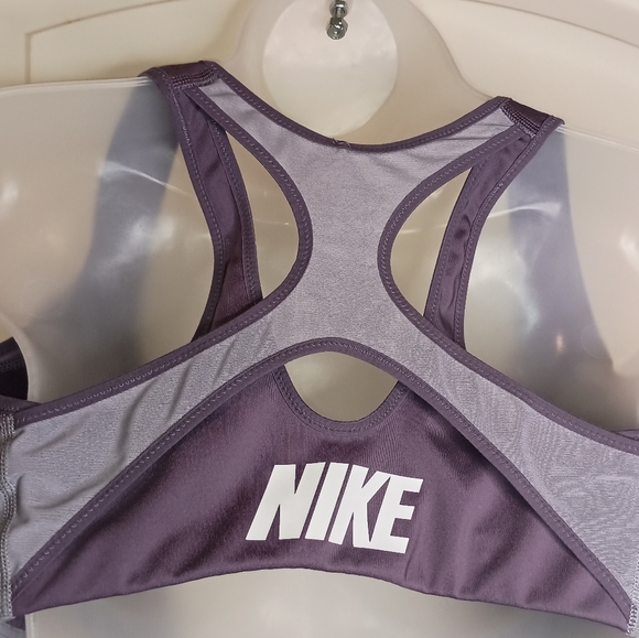 NIKE Dri Fit Purple S Athletic High Support Zippered Sports Bra (#1,062) - Picture 8 of 8